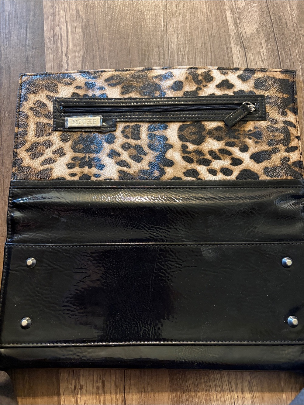 Miche Classic Shell - Leopard Print with Front Zipper Pocket (Silvia)